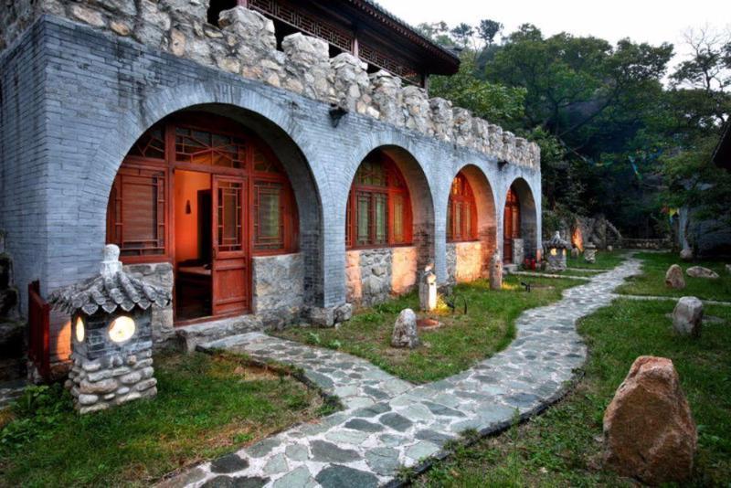 Red Capital Ranch/ Shambala At The Great Wall 3* Beijing